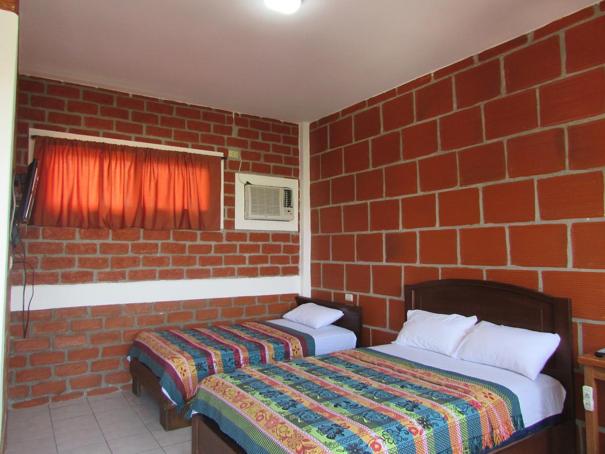 Pororoca Inn Playas Buitenkant foto